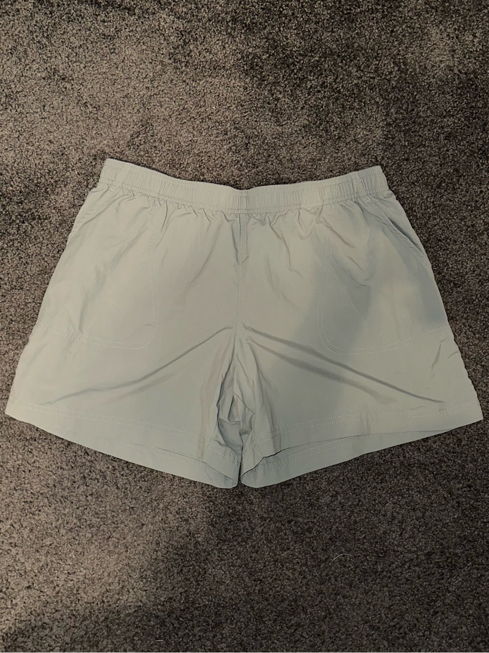 Columbia Light Green Women's Active Shorts